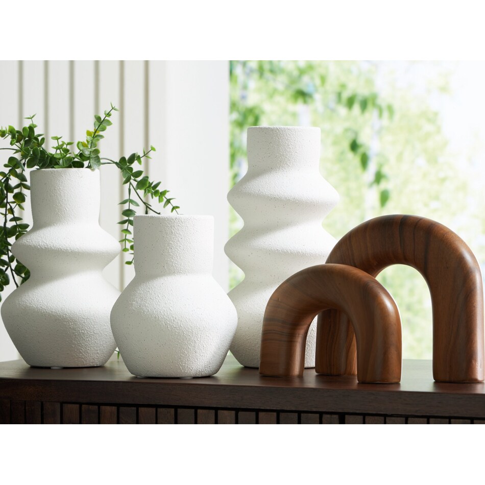accessories vase   