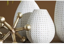 accessories white and gold vase   