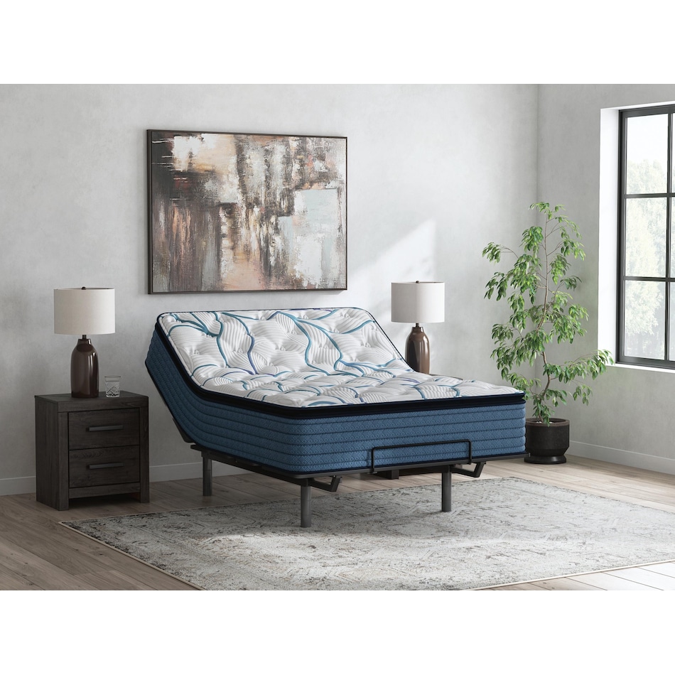 anniversary  plush pt white mattress queen   
