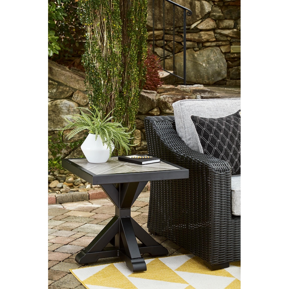 beachcroft end table   