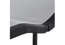 black swatch  