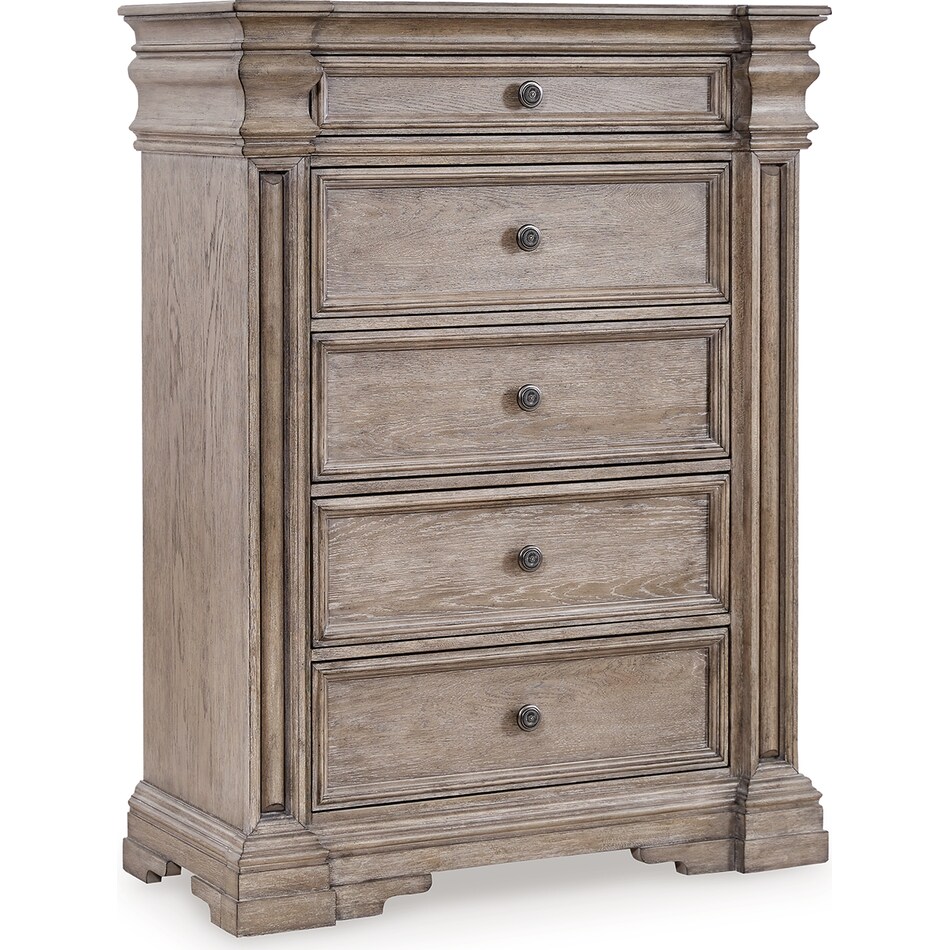 blairhurst light grayish brown chest   