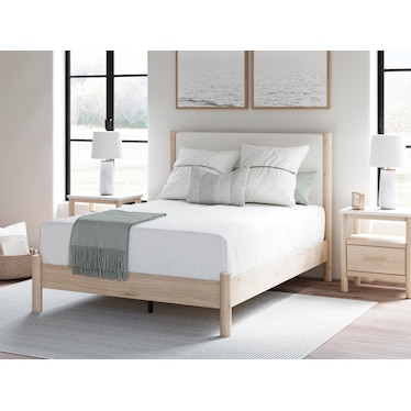 CADMORI QUEEN UPHOLSTERED PANEL BED