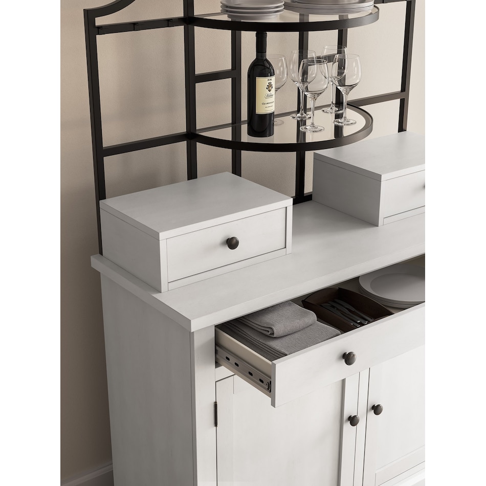 chadworth white package   