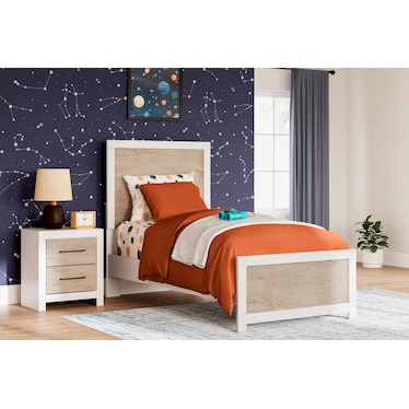 CHARBITT PANEL BED