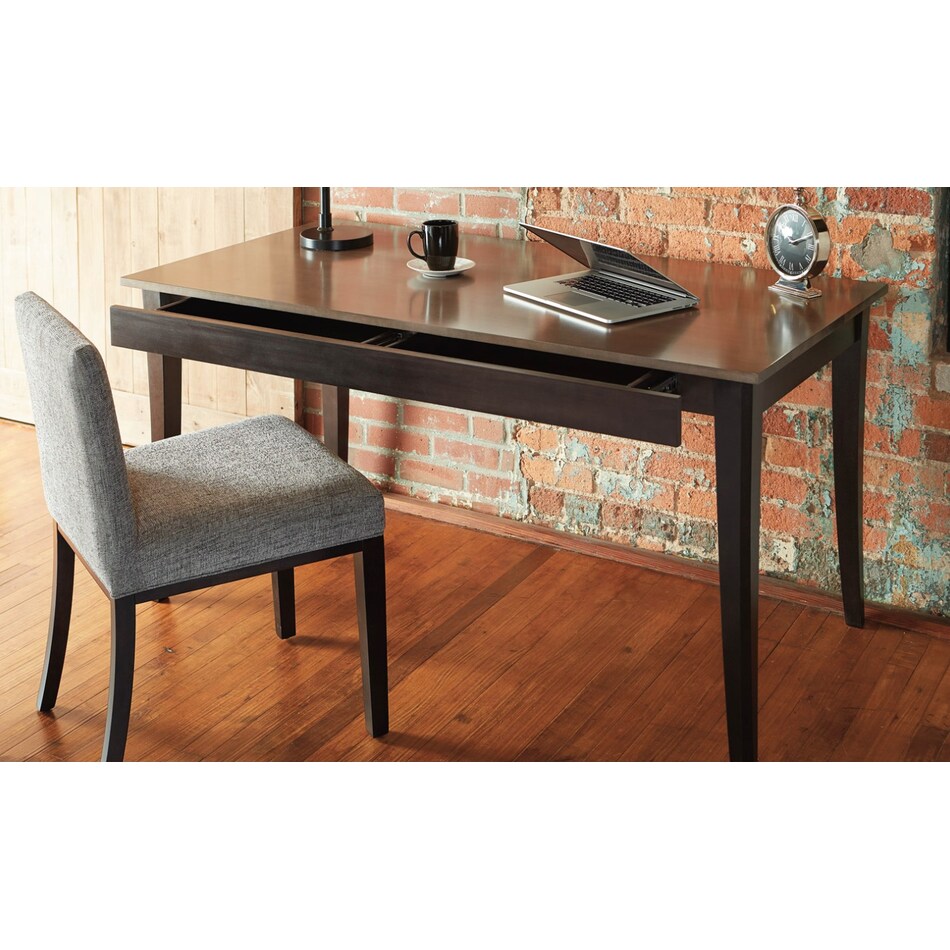 daley brown desk   