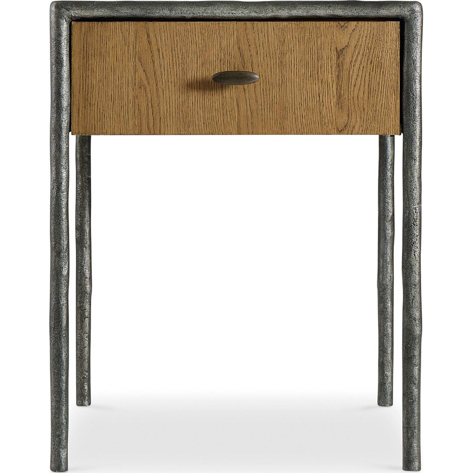 dilworth sledge end table   