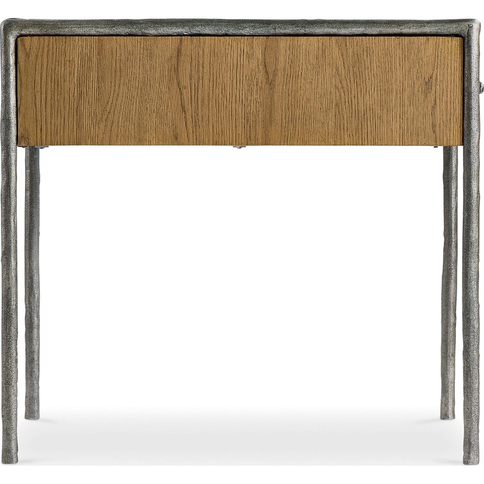 dilworth sledge end table   