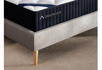 dreamcloud classic white mattress queen   