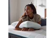 everyday comfort white pillow   