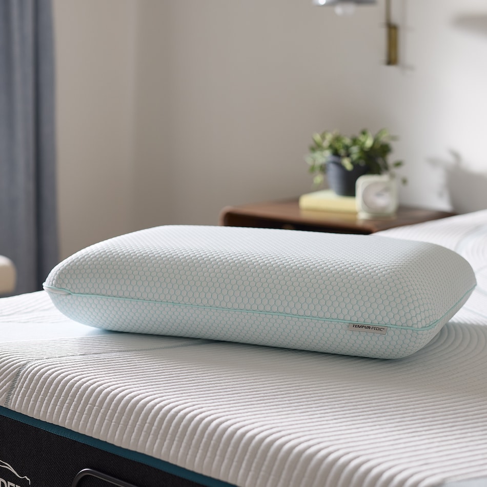 everyday comfort white pillow   
