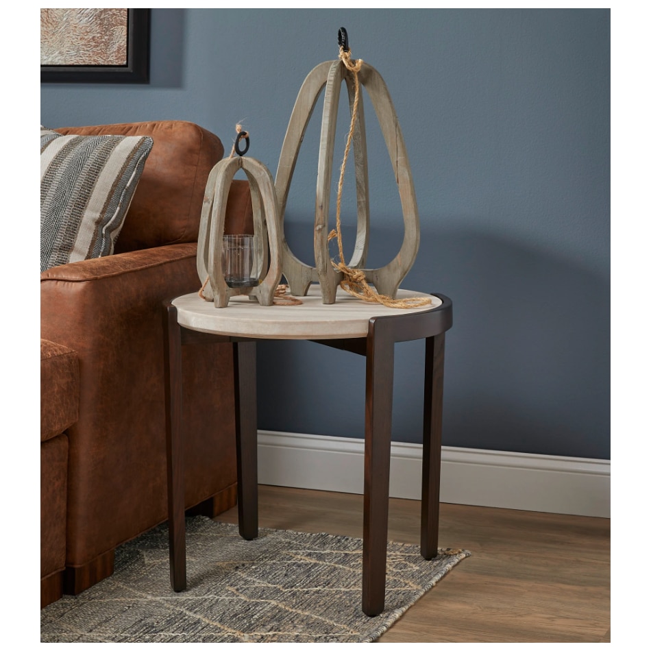 fairlawn end table   