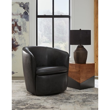 KIERREYS LEATHER SWIVEL CHAIR