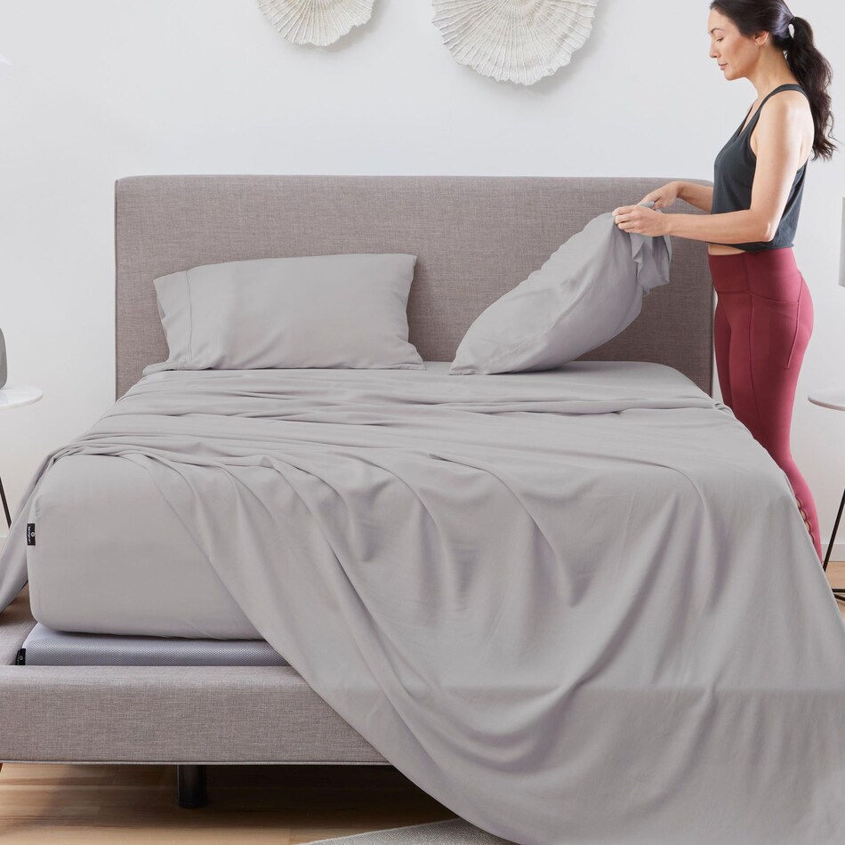 light grey sheets   