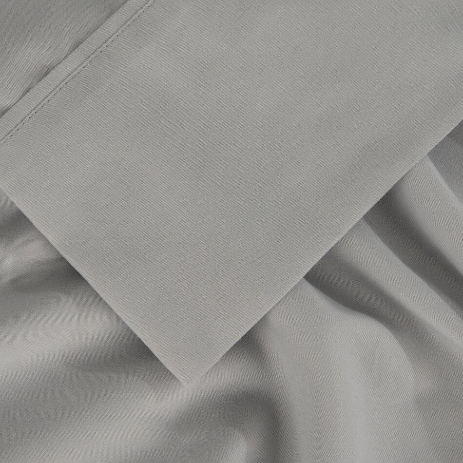 light grey swatch  