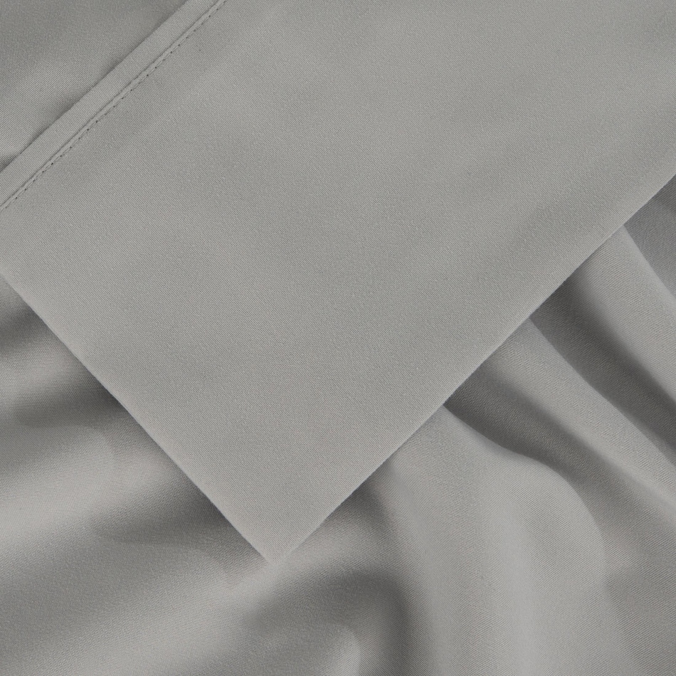 light grey swatch  