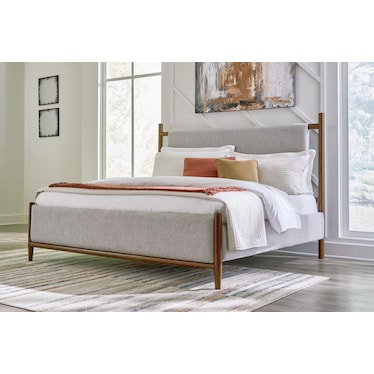 LYNCOTT KING UPHOLSTERED BED