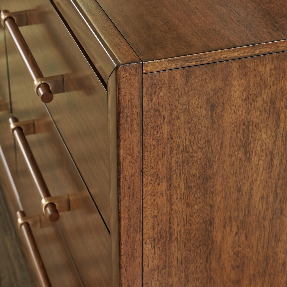 lyncott dresser   