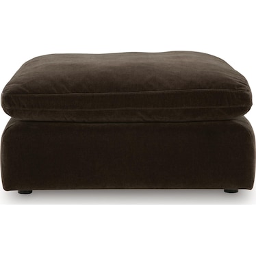 MAXIMILIAN ACCENT OTTOMAN