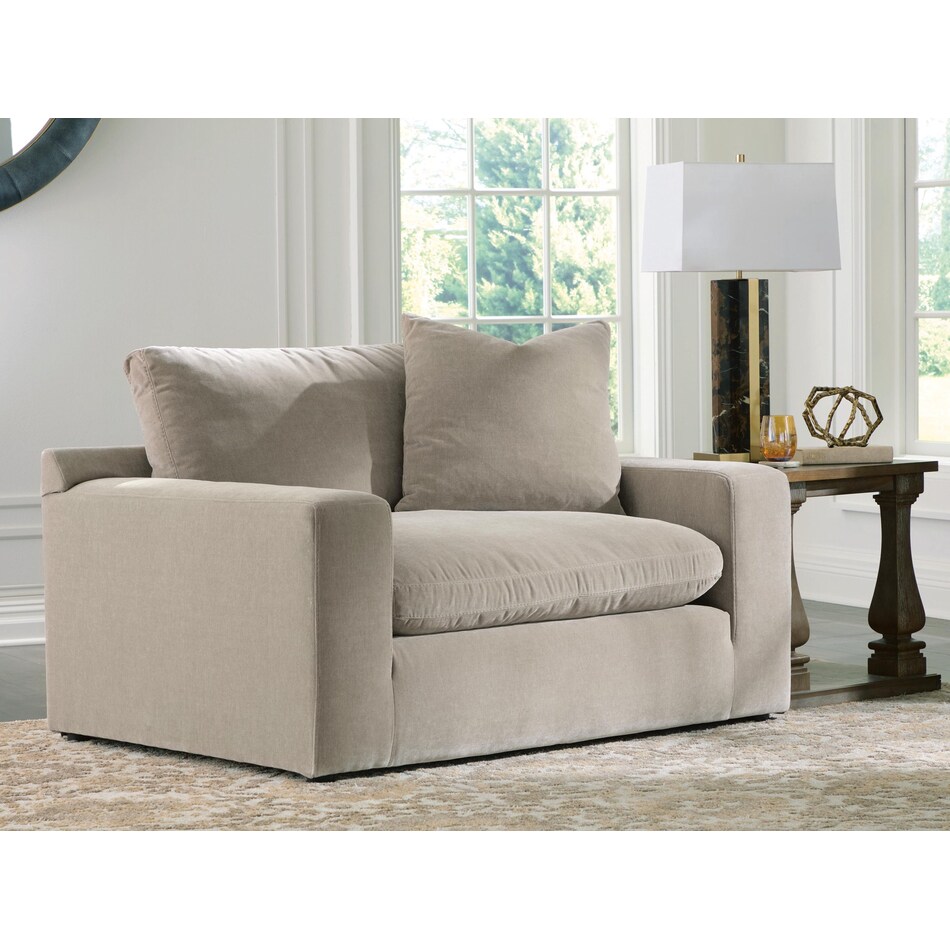 maximilian chair   