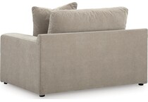 maximilian pebble chair   