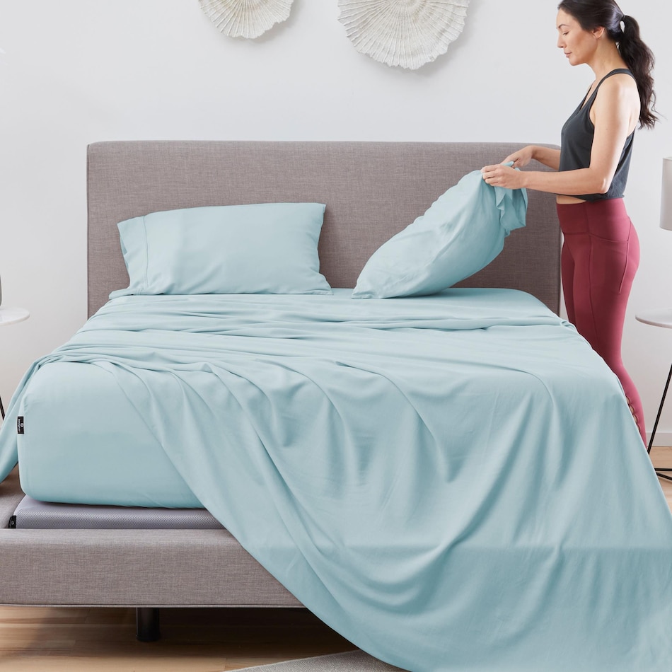 misty blue sheets   
