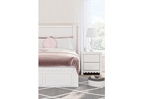 molliviney white package   