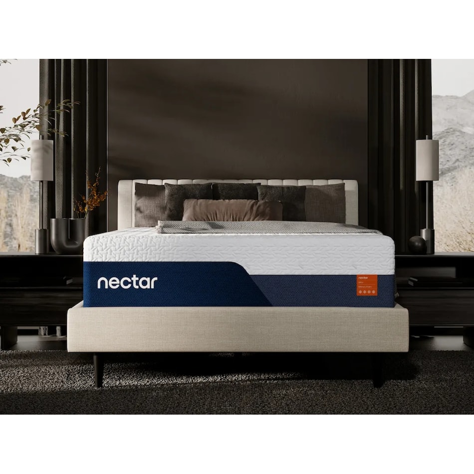 nectar ultra memory foam  white mattress queen   