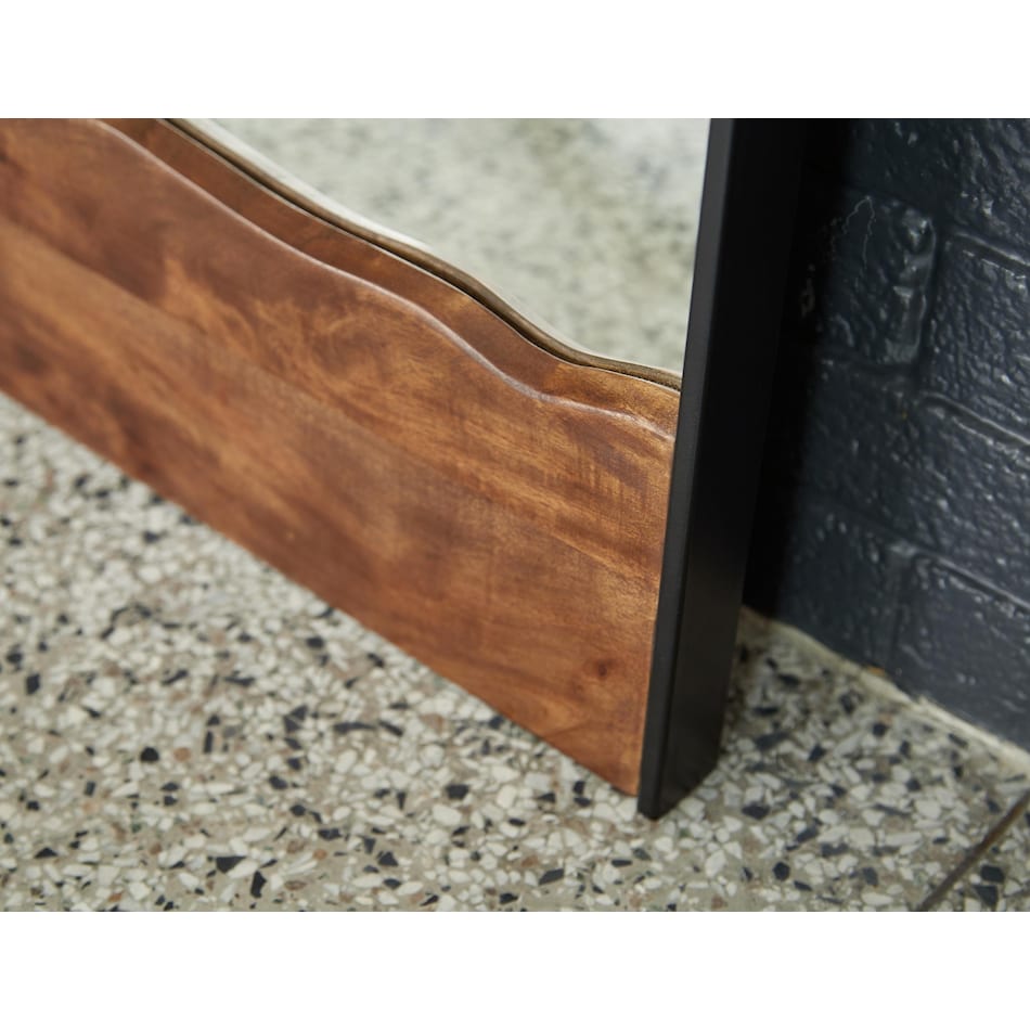 panchali brown black misc   