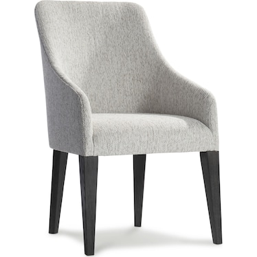 PRADO ARM CHAIR