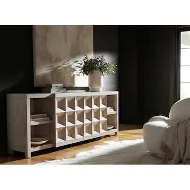 PRADO TV STAND