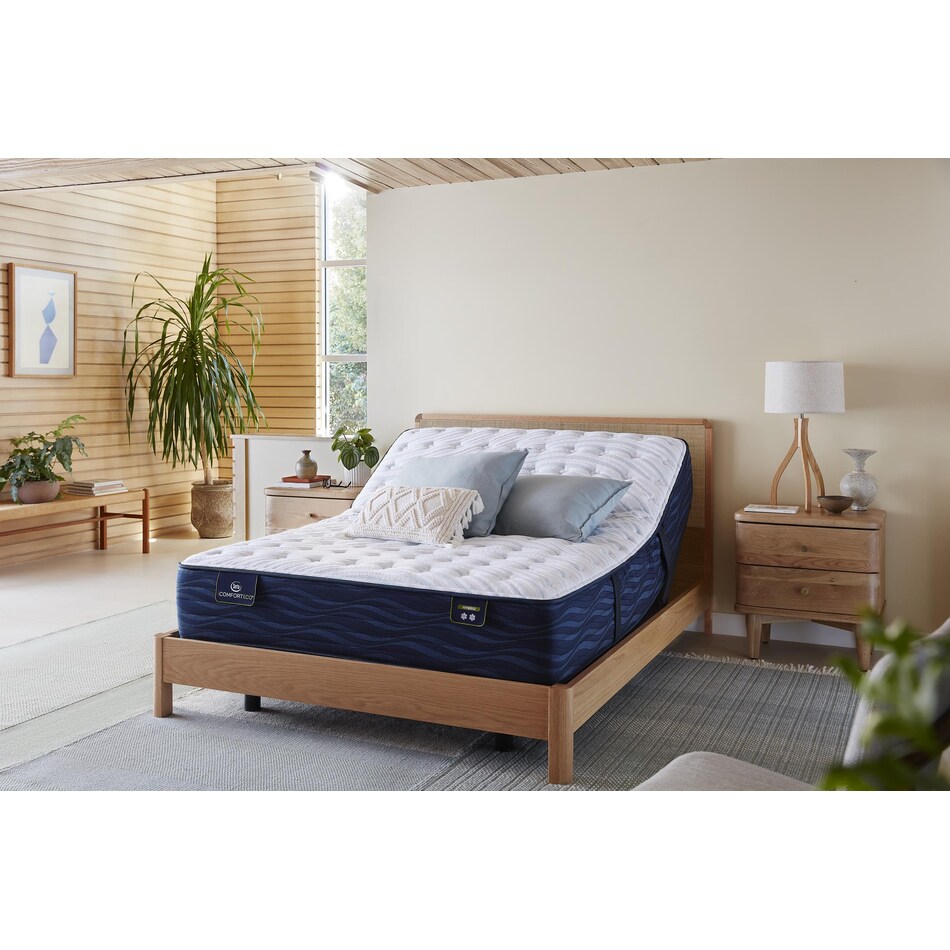 q medium hybrid mattress cal king   