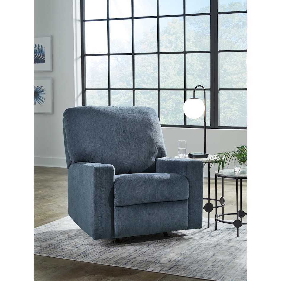 rannis blue recliner   