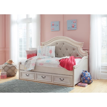 Realyn Twin Daybed - Chipped White Realyn Twin Daybed - Chipped White