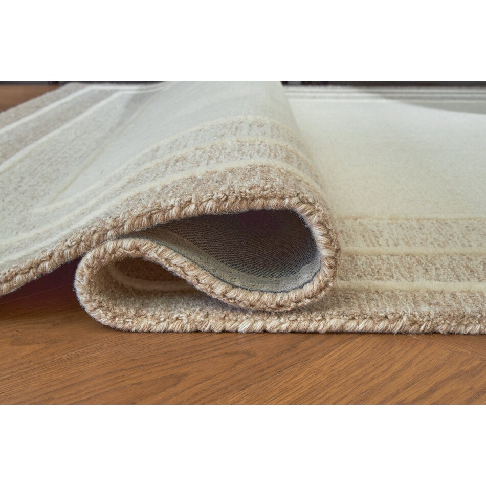 rugs  beige and cream rug meduim   