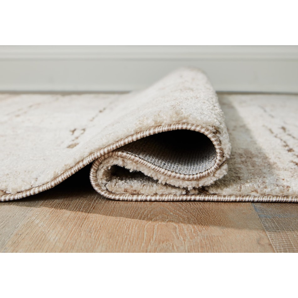 rugs  cream brown rug meduim   