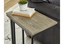 sandusky brown end table   