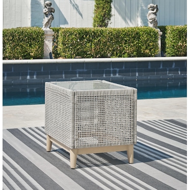 SETON CREEK OUTDOOR END TABLE