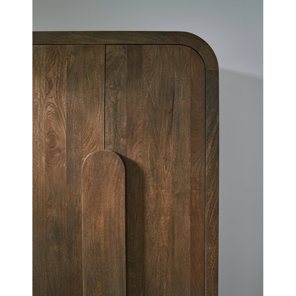 thoren medium brown curio   