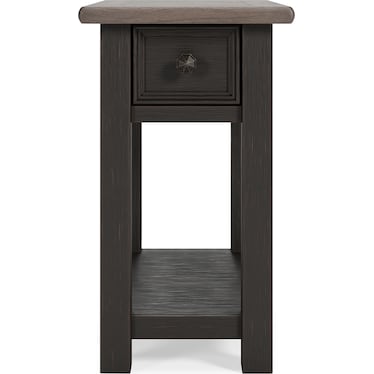 TYLER CREEK CHAIRSIDE END TABLE