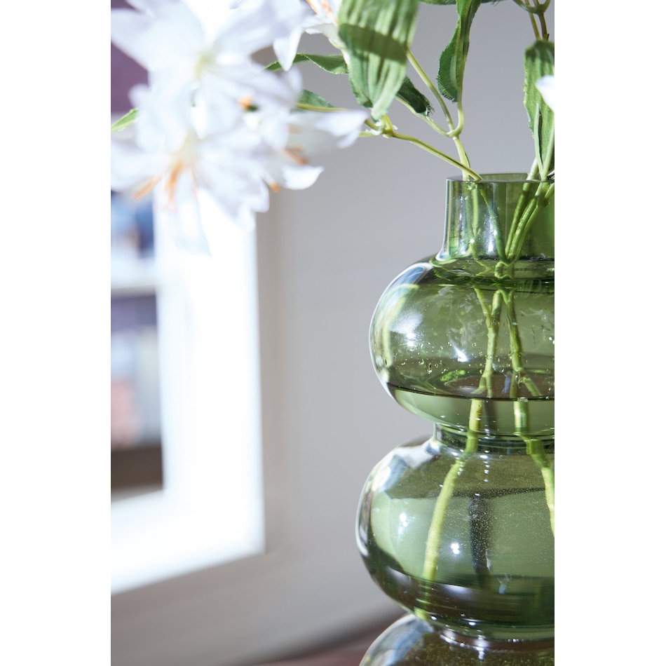 vase green vase   