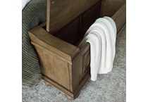 waynely medium brown package   