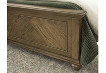 waynely medium brown package   