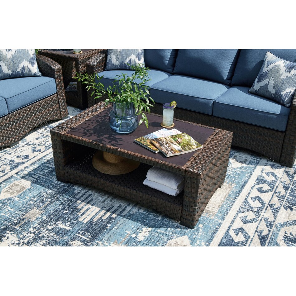 windglow cocktail table   