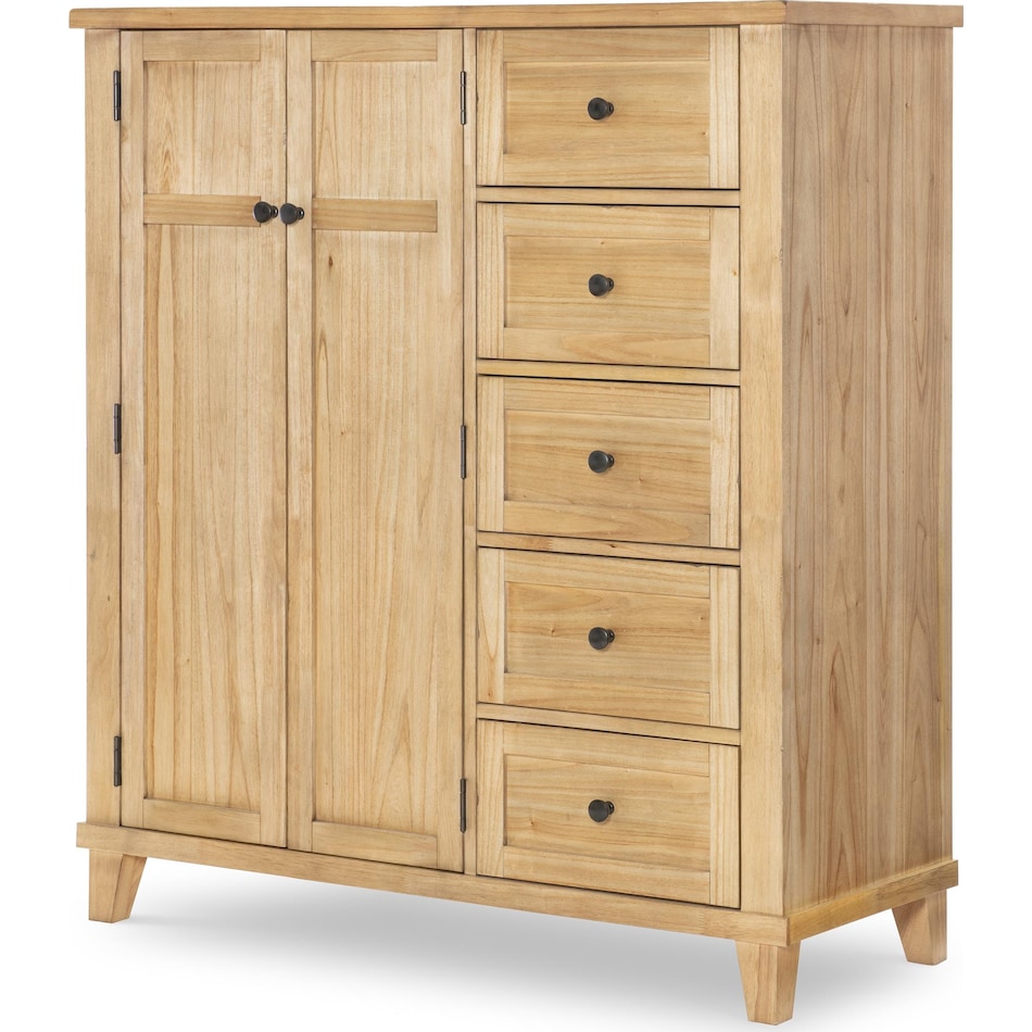 xxxs & ooos amber chest   