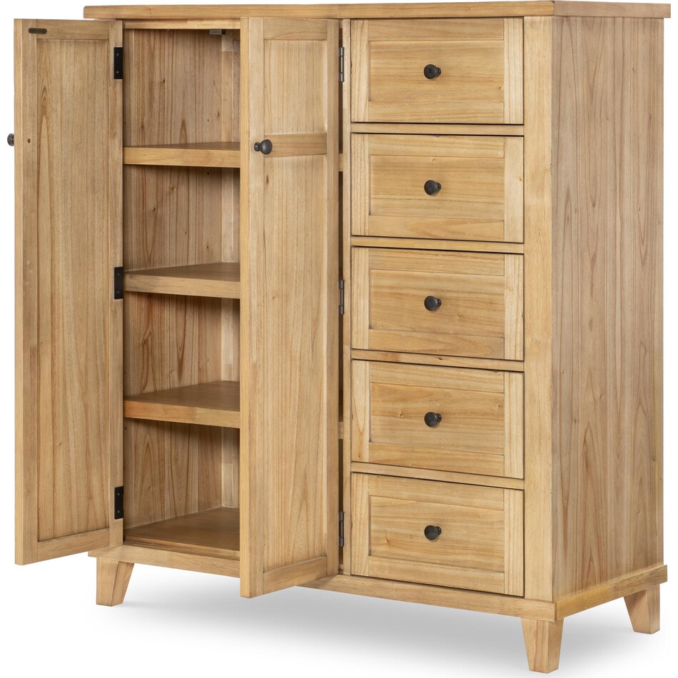 xxxs & ooos amber chest   