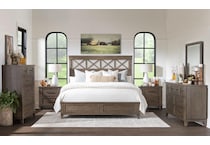 xxxs & ooos cocoa chest   