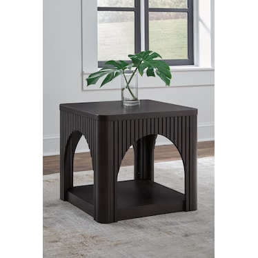 YELLINK END TABLE